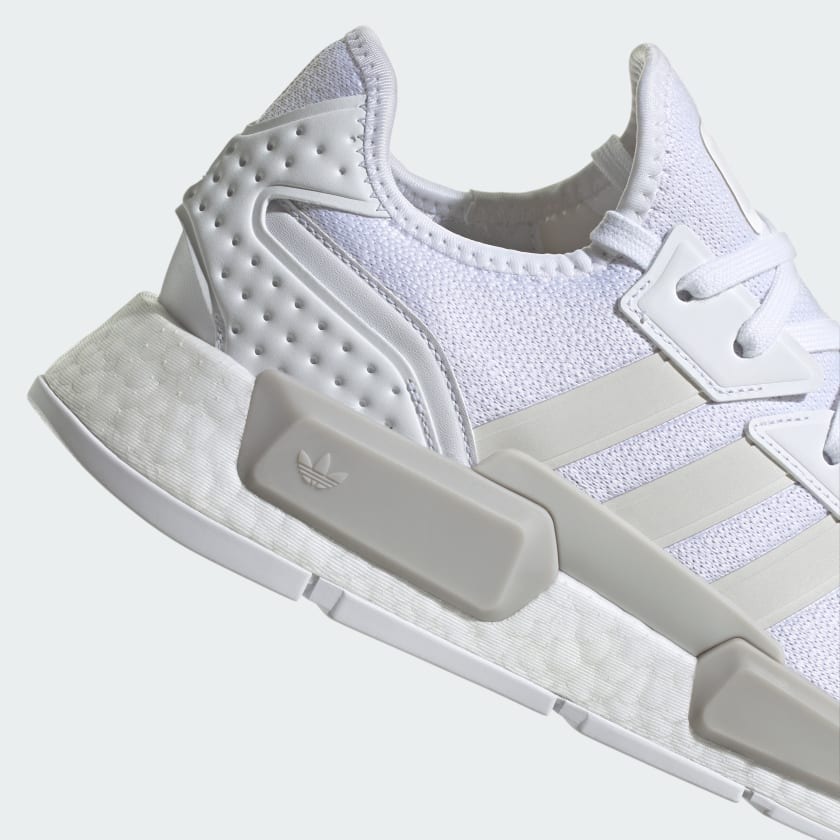 adidas gazelle silver green womens Adidas Men's NMD R1 Shoes