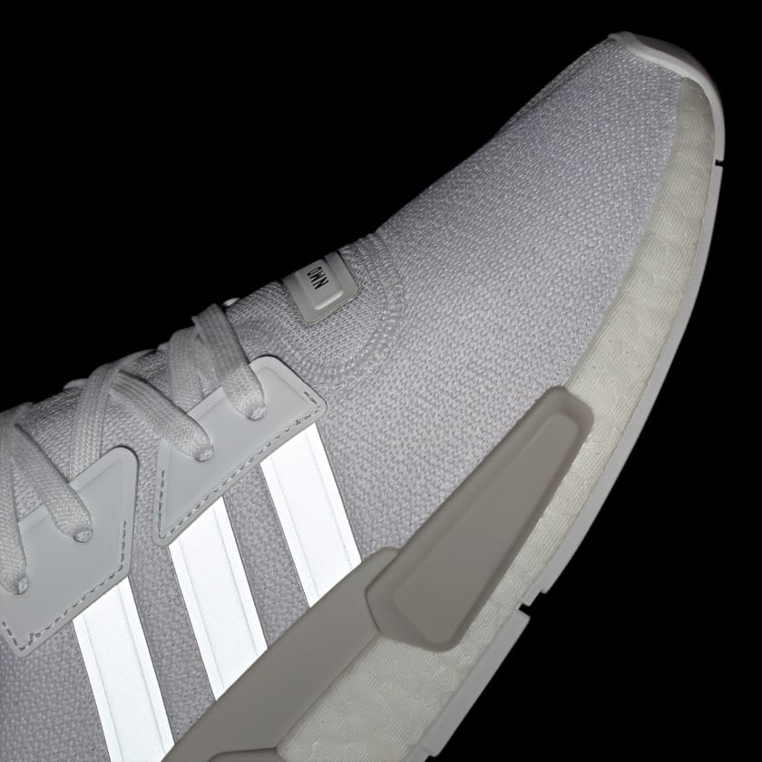 adidas gazelle silver green womens Adidas Men's NMD R1 Shoes