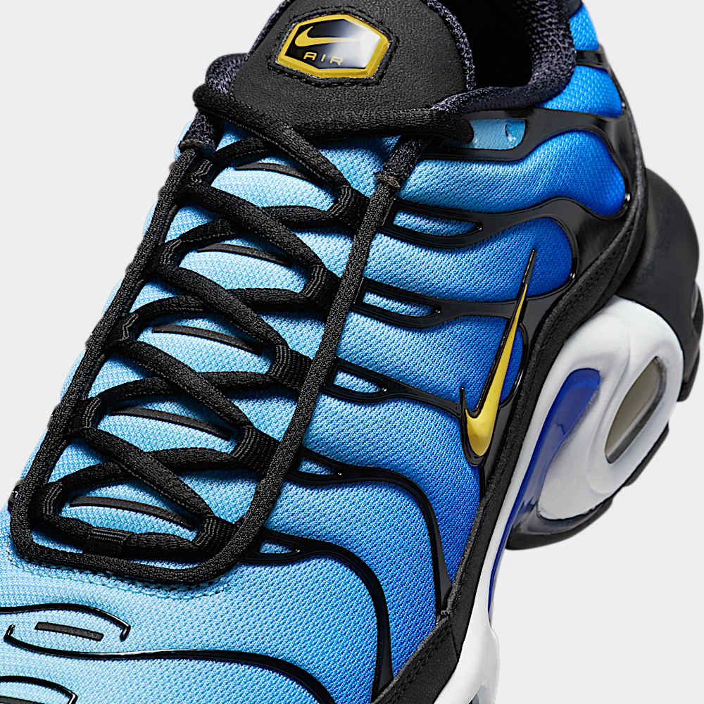 Sneakernews Nike Tuned Blue And White Nike Air Max Plus 