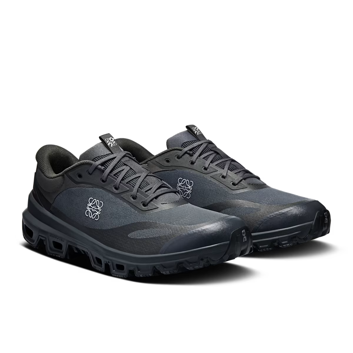 靴 On Cloudventure LOEWE 2 LOEWE x On Cloudventure 2 