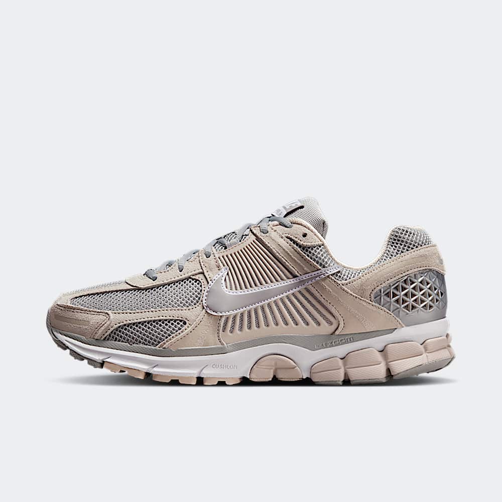 ★ナイキ★HF1553-101★Nike Zoom Vomero 5★大人気★ nike-zoom-vomero-5-alabaster-
