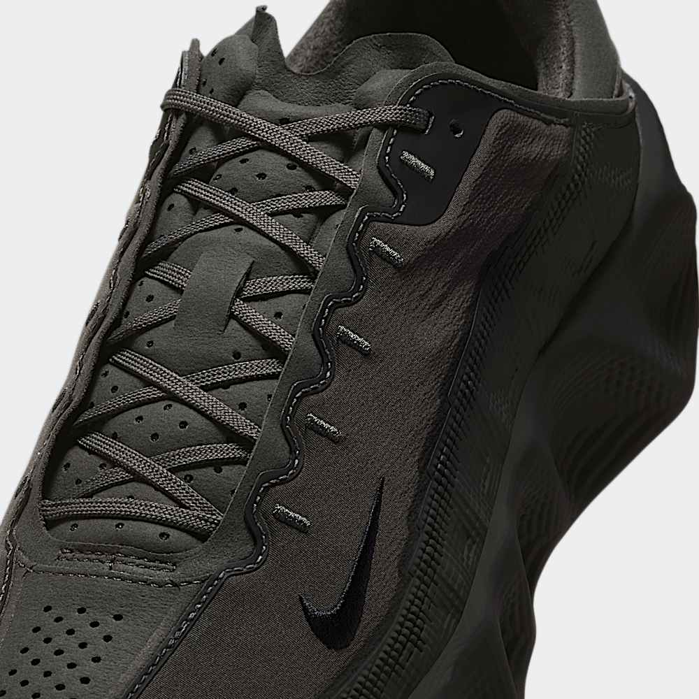 Hyein Seo x Nike Ava Rover 