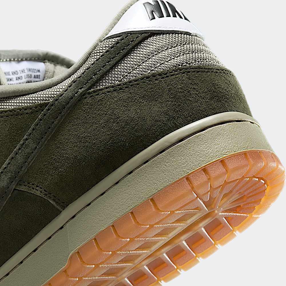 Nike SB Dunk Low Pro B 