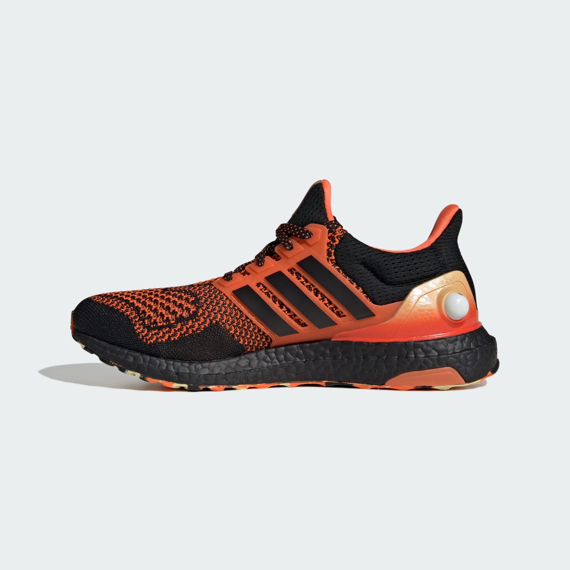 Adidas Fortnite Men\'s 7.5 Black/Orange Fishstick Retro Ultraboost JQ0715 NEW Amazon.com | Adidas Unisex-Adult Fortnite Ultraboost 1.0  main image 2