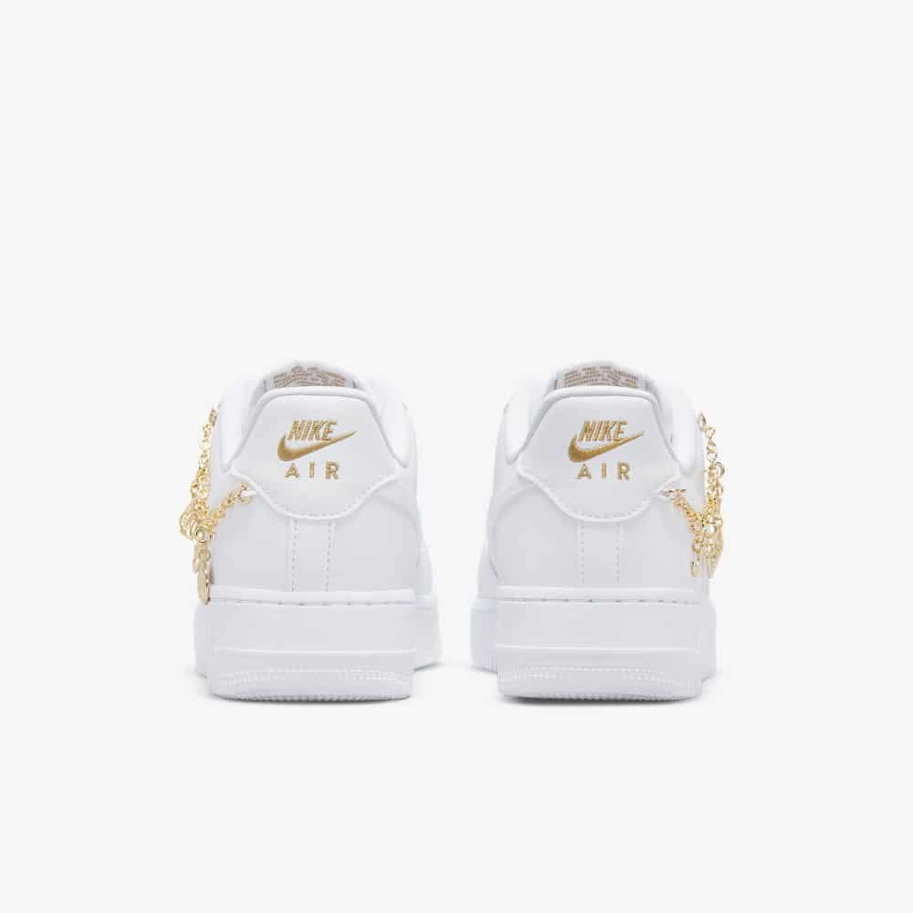 Lucky Charms Air Force Goldkette Nike Air Force LX Lucky Charms White  DD1525-100 Grailify