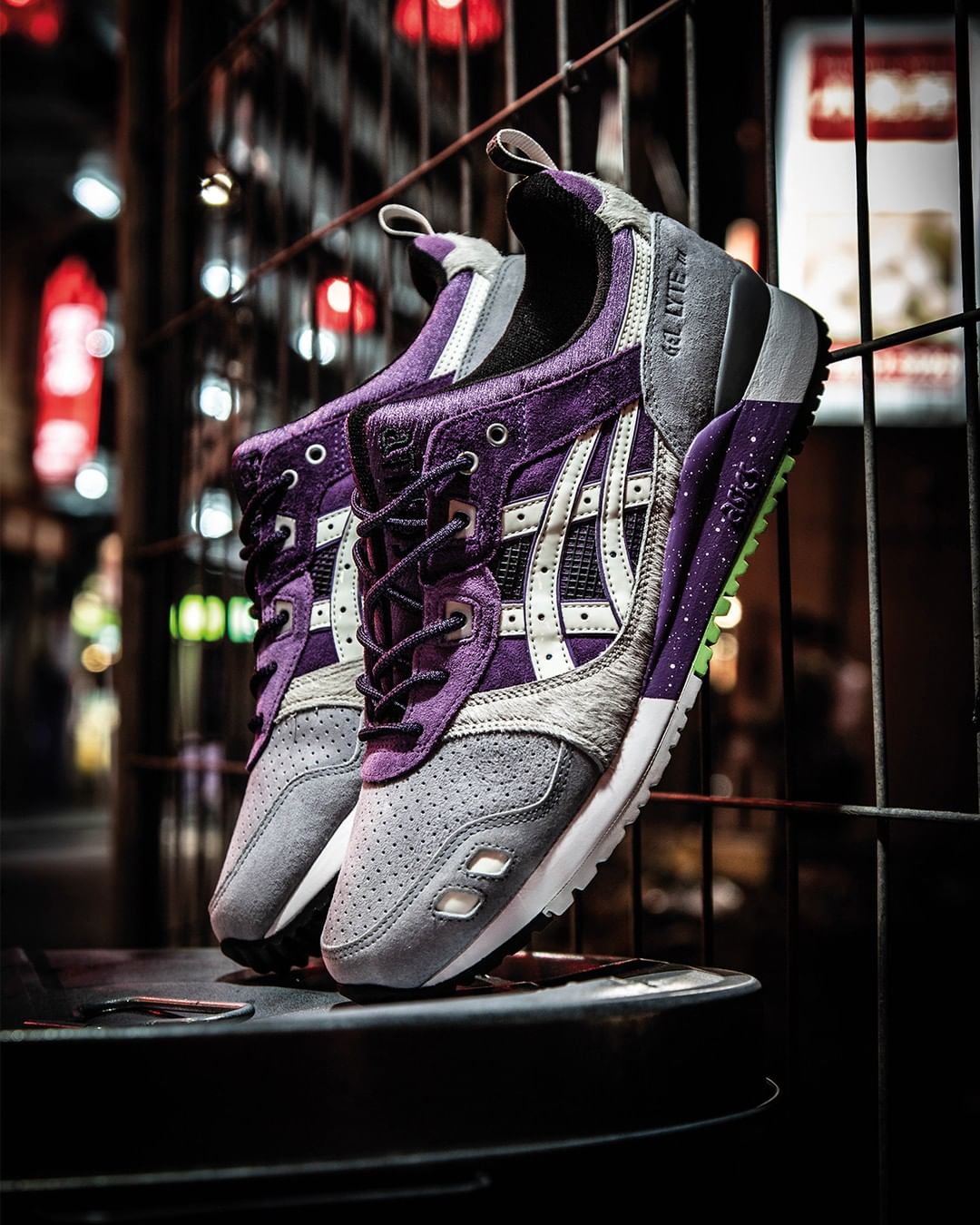 asics TOKYO スイムウェア 紫 The Asics Tokyo collection is inspired by Tokyo. The purple color