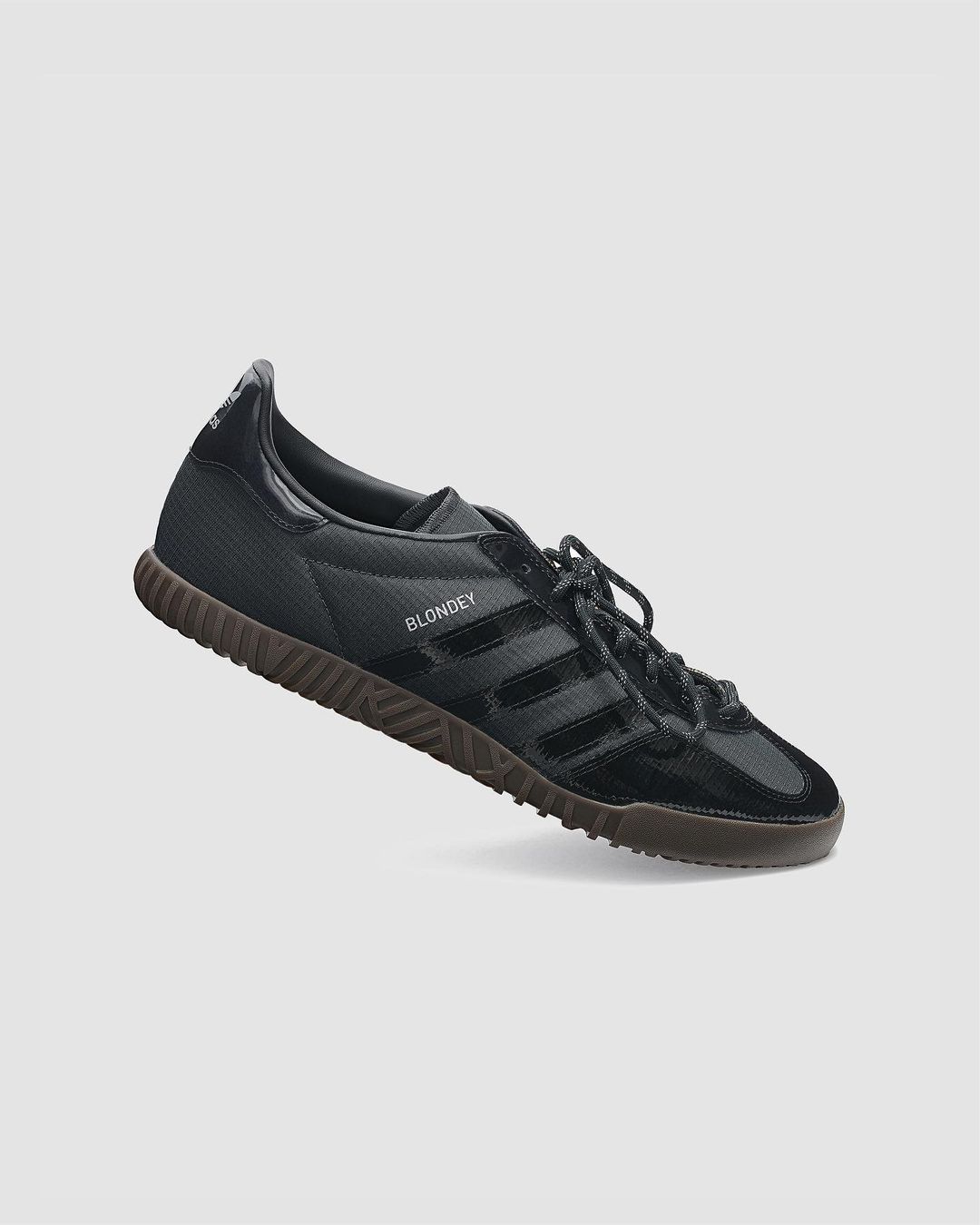 adidas gazelle silver green womens adidas Originals Samba LT - IE9170 | SNS main image 0