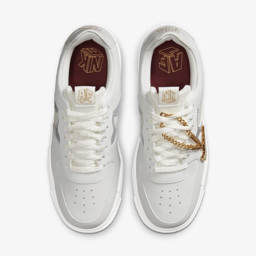 Sneaker Releases Nike Air Force Pixel Damen Mit Kette Nike Air