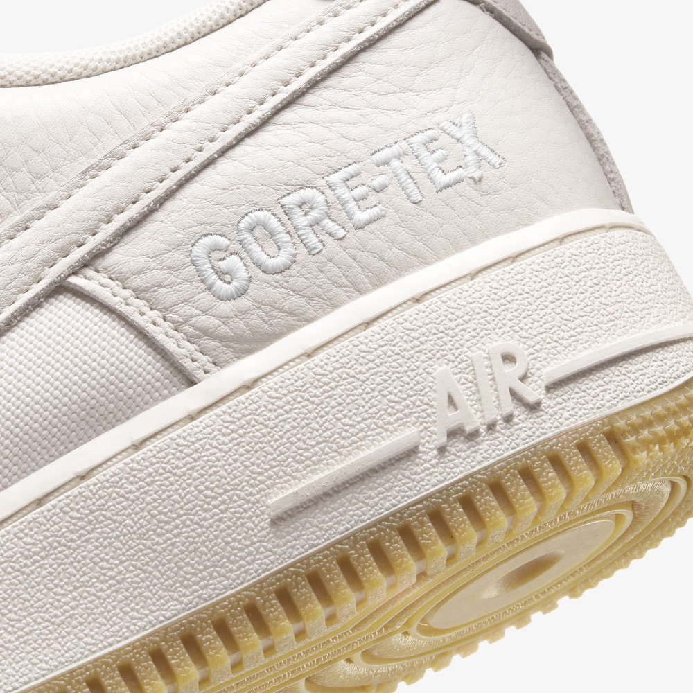 Sneaker Dc9031 Gore-Tex X Nike Air Force Sail Gum DC9031-001 Grailify