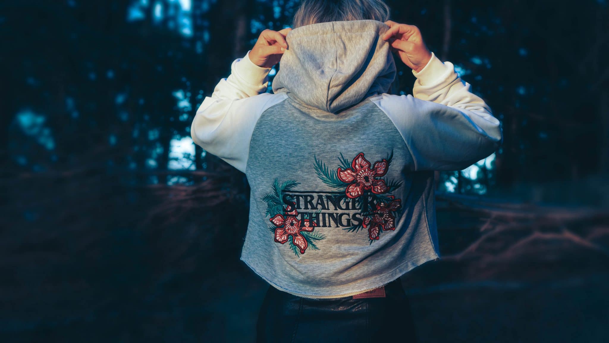 Snipes stranger hot sale things hoodie