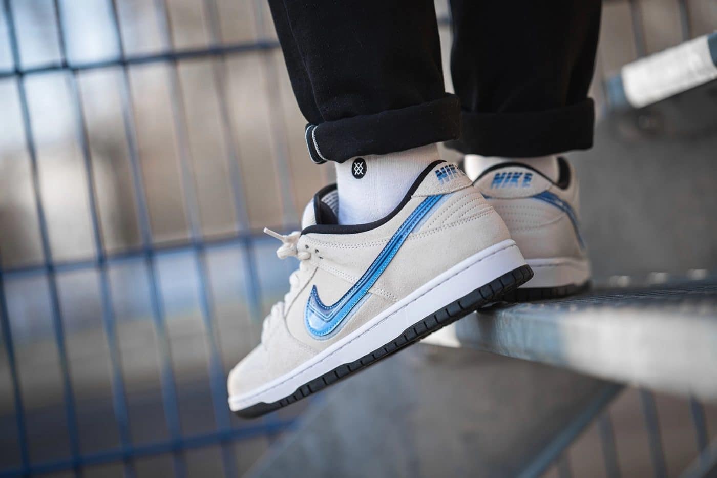 nike sb dunk low truck it on feet