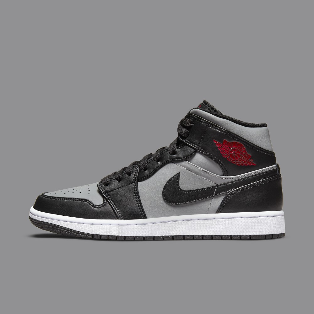 Air Jordan 1 Mid Now with 