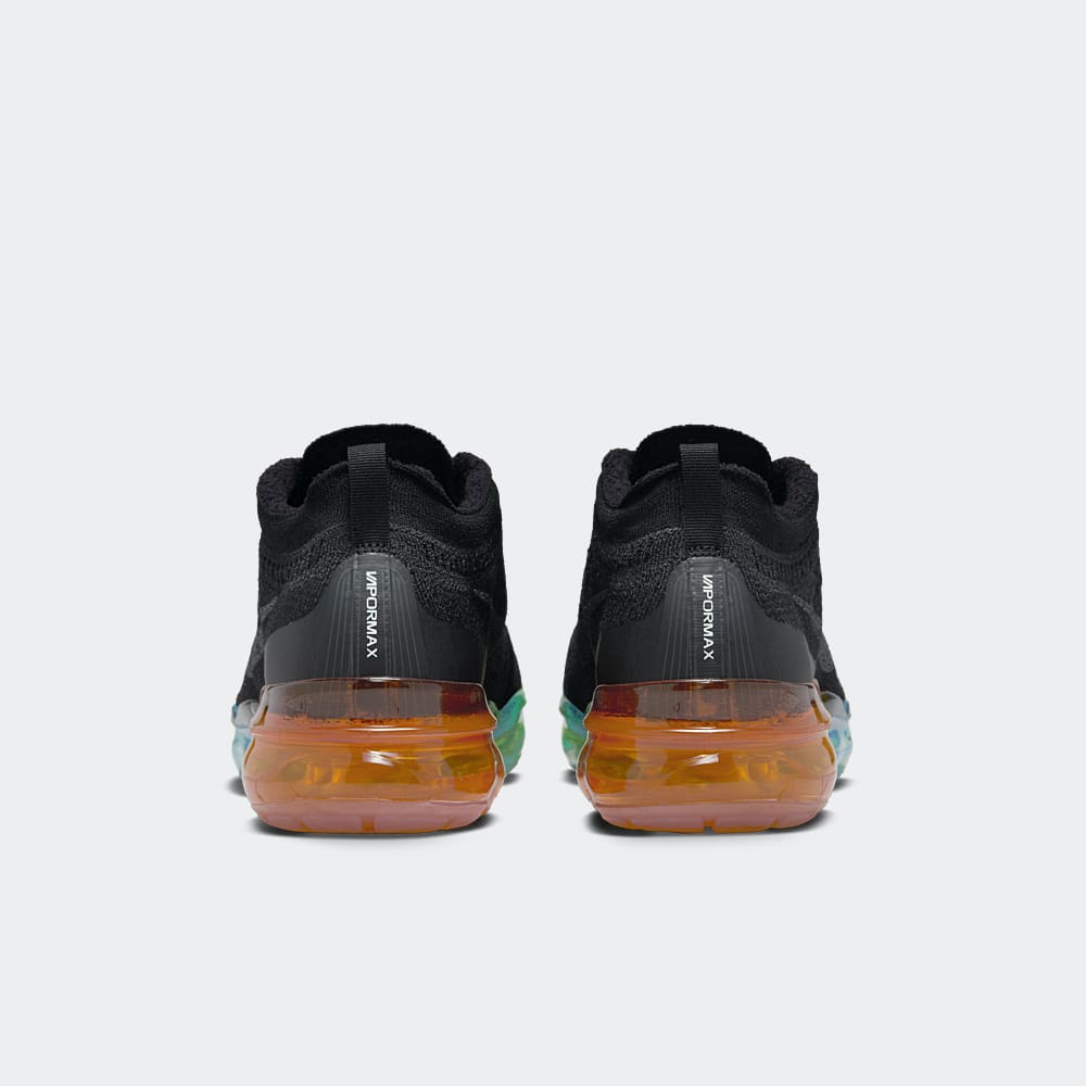 Air vapormax black orange online