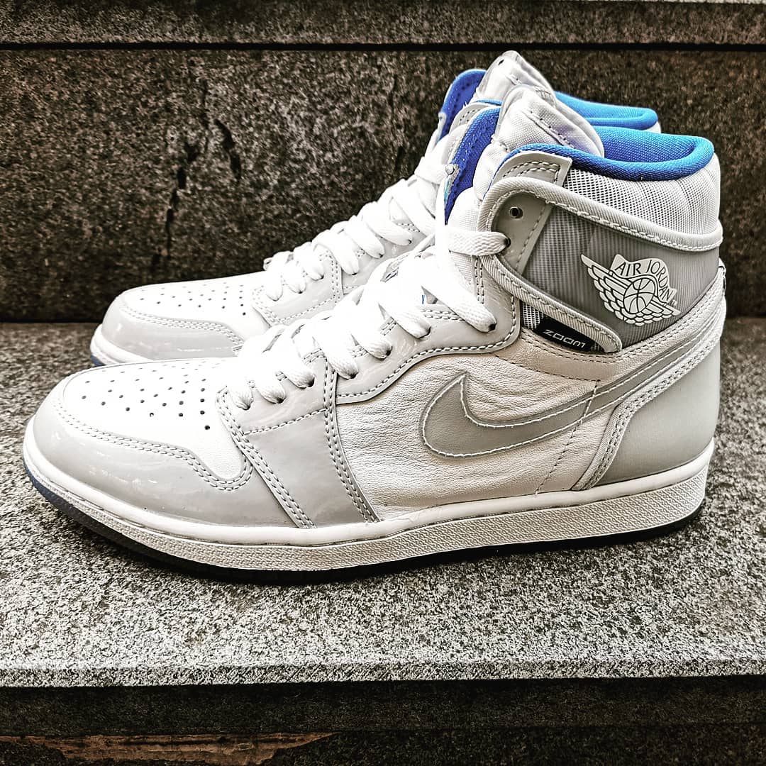 Jordan 1 hot sale zoom r2t