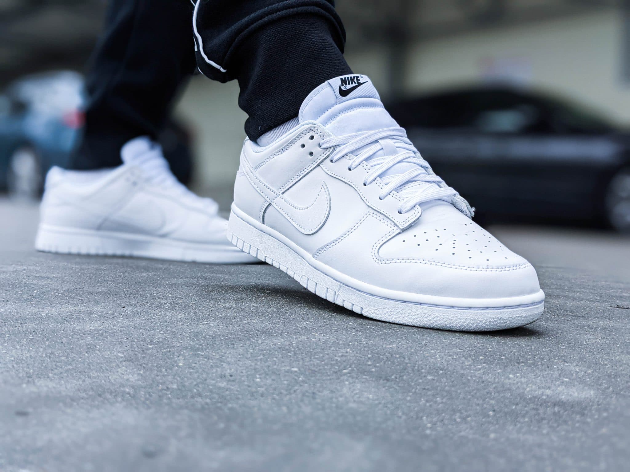 Dunk sb low white. Nike Dunk Low Triple White.