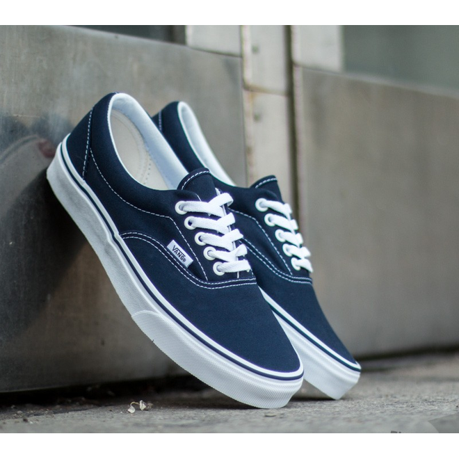 Vans navy on sale blue era