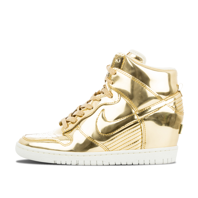 Nike dunk sky hi shop liquid gold metallic wedge sneakers