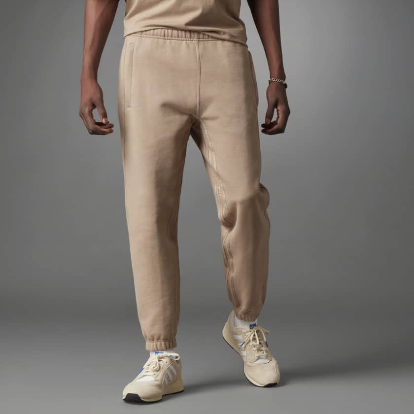 adidas Originals essentials sweatpants in khaki