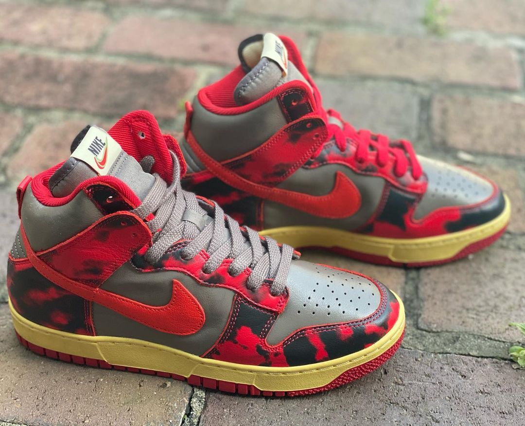 特注食品 Nike Dunk High 1985 Red Acid Wash - 靴