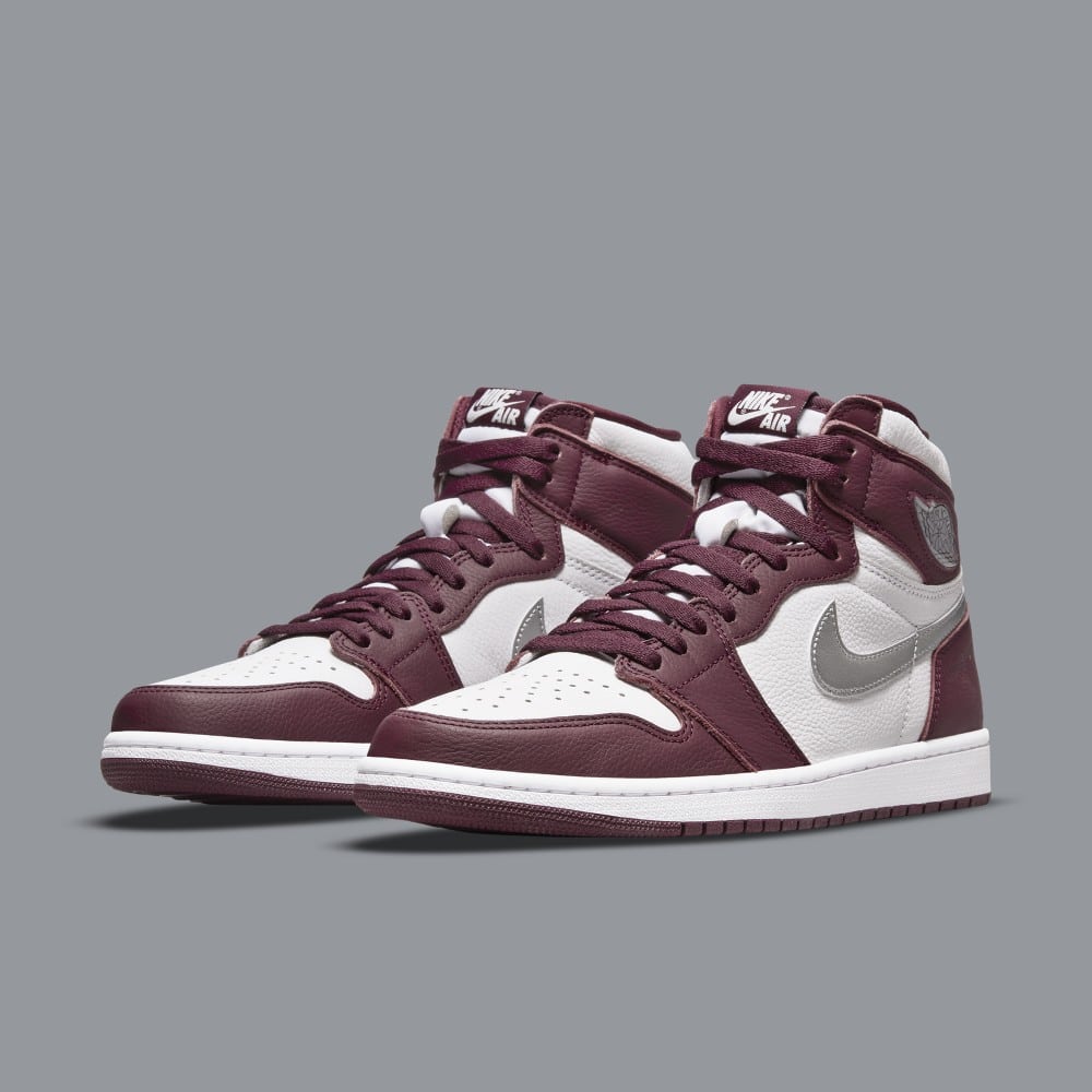 Jordan 1 hot sale mid bordeaux