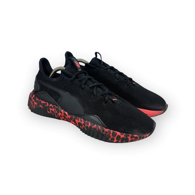 Puma store defy leopard