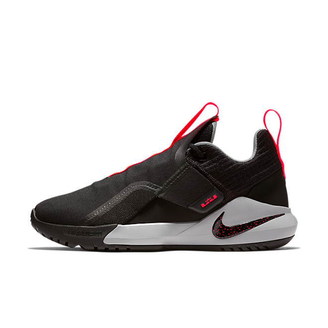 nike ambassador xi