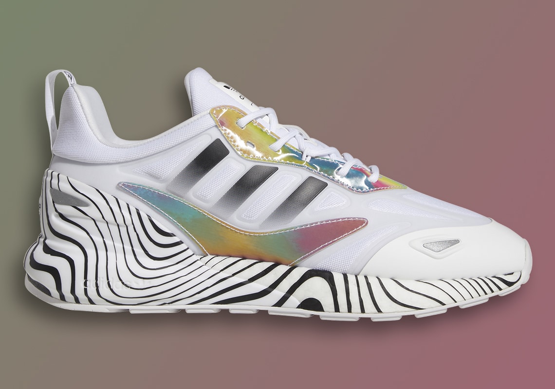 Patrick Mahomes' adidas ZX 2K Boost 2.0 Gets Hypnotic Lines | Grailify