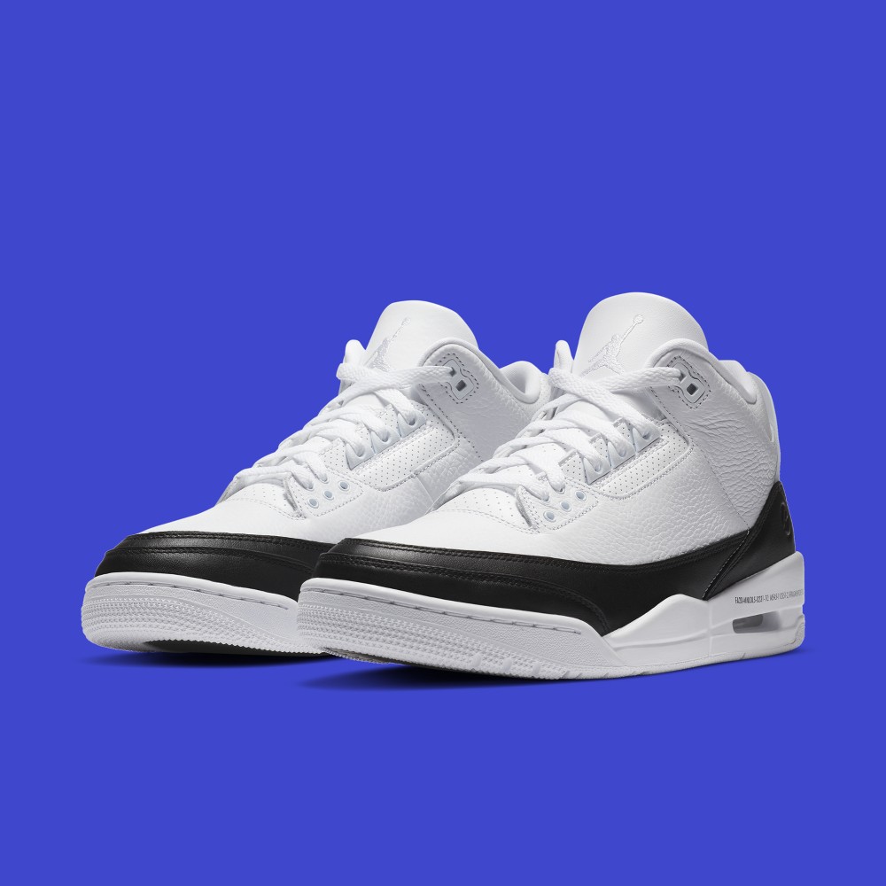 Jordan 3 online blancas