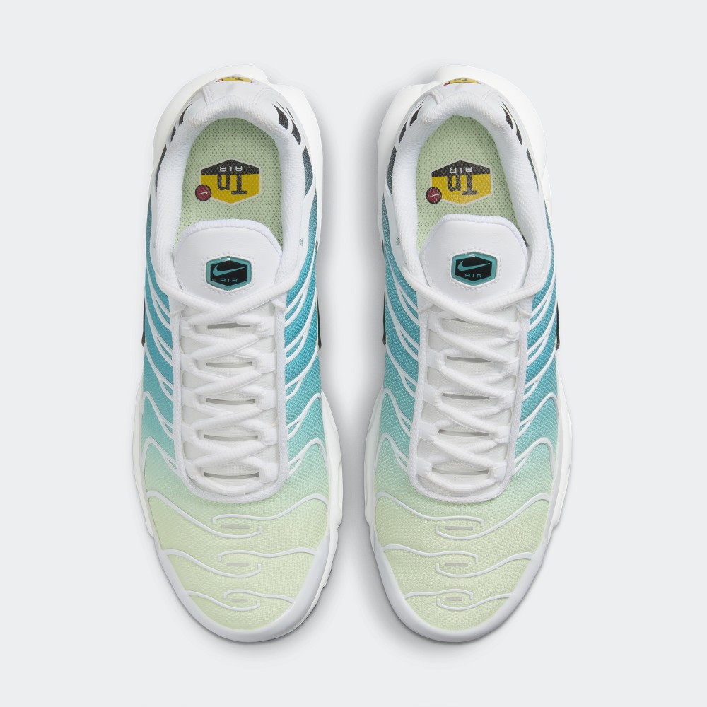 Air max plus white black dusty cactus online