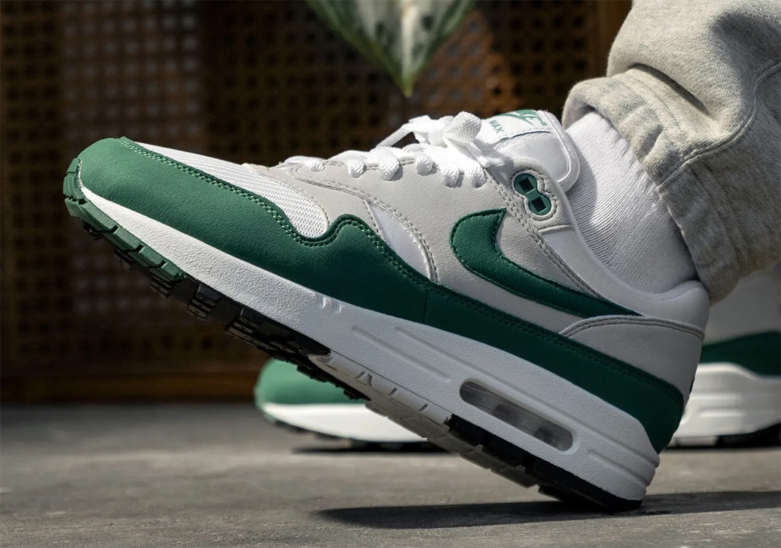 Nike air max 1 breeze clearance green