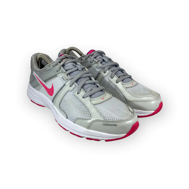 Nike dart 10 outlet women's