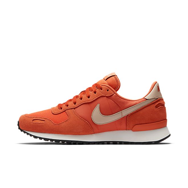 Nike air hotsell vortex vintage coral