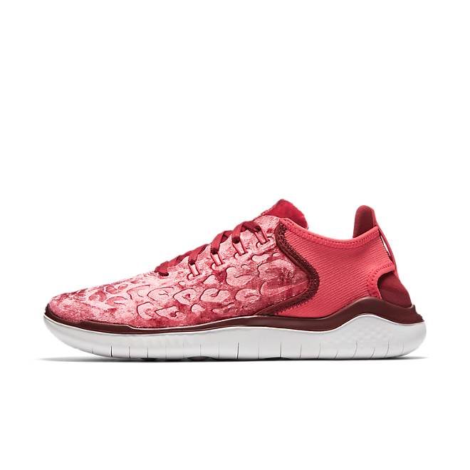 Nike free rn 2018 hotsell wild velvet