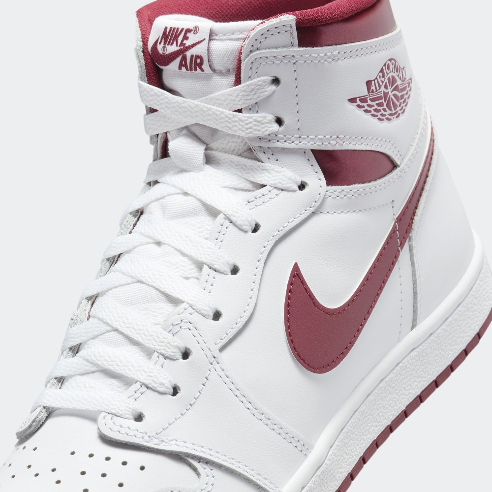 Air Jordan 1 High 