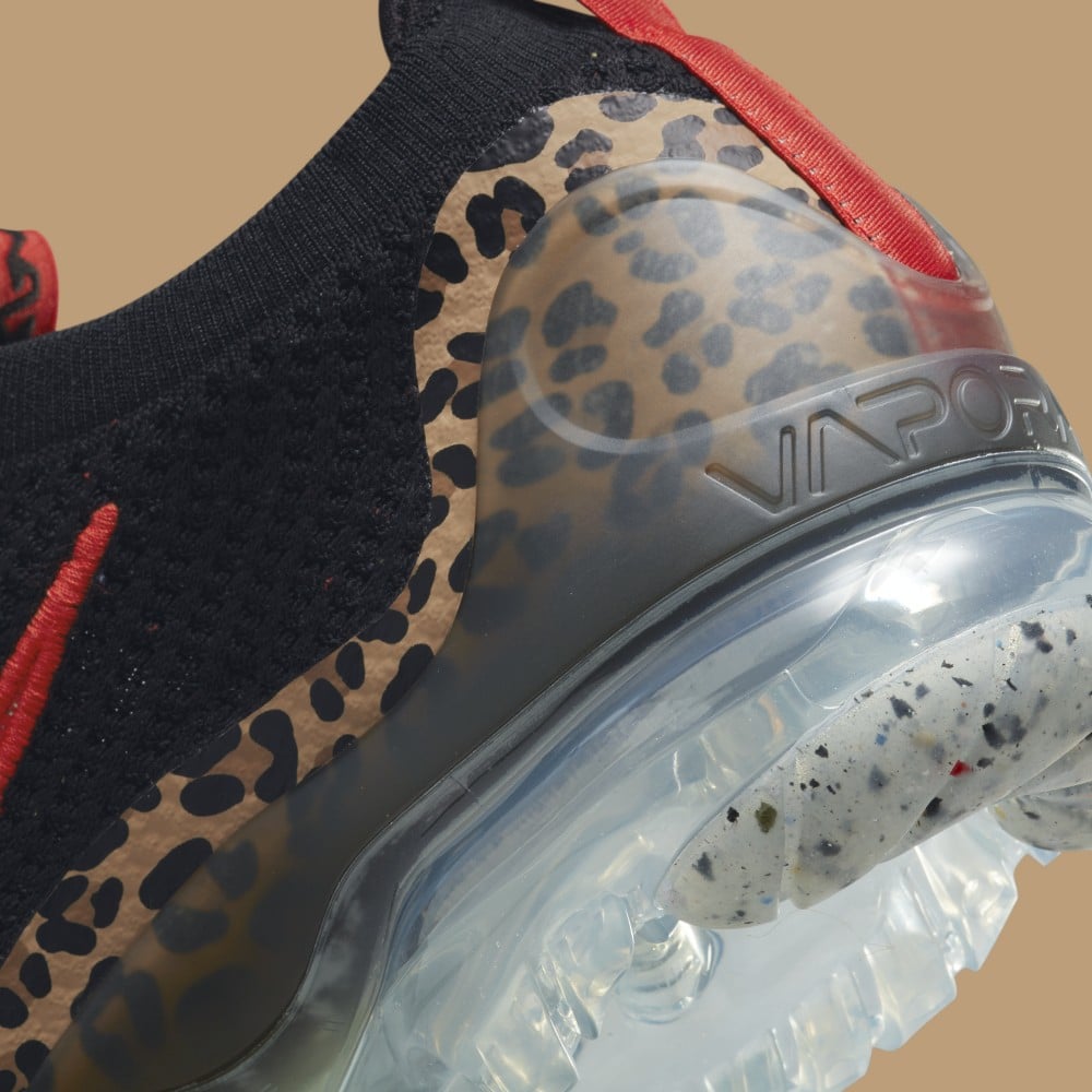 Nike vapormax best sale flyknit leopard