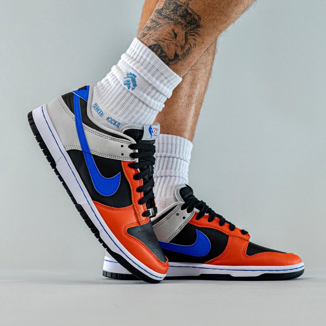 nike dunks knicks