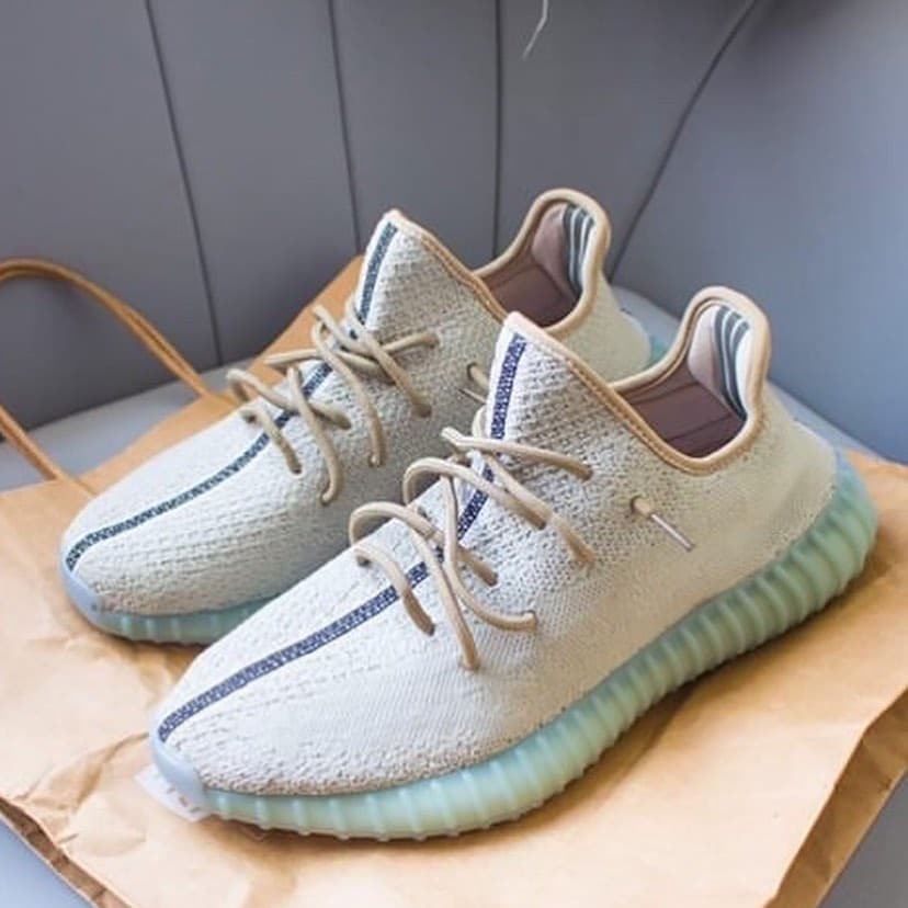 Adidas yeezy outlet boost light blue