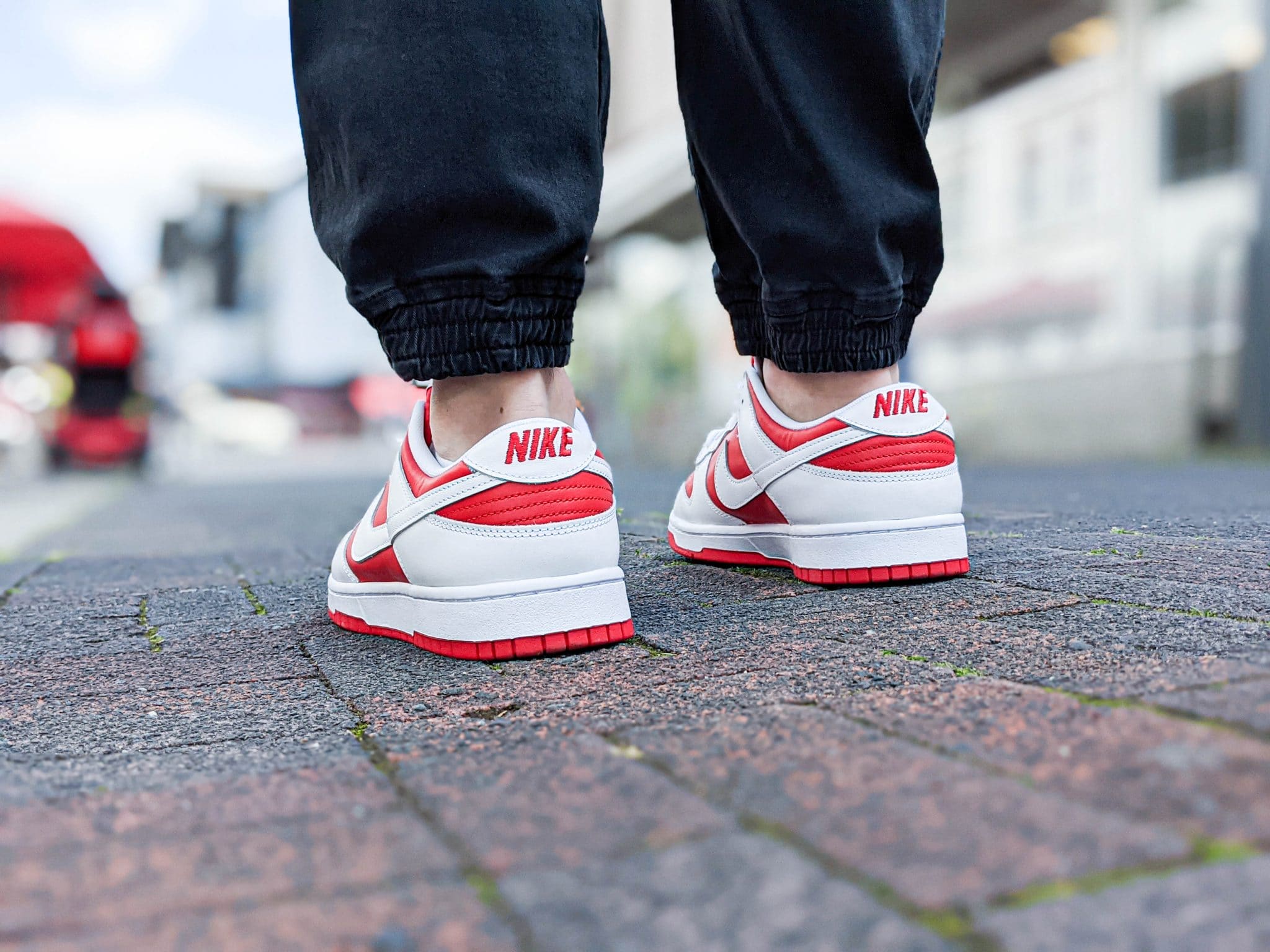 Nike dunk university red best sale