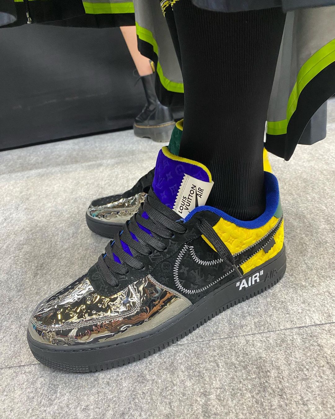 Louis Vuitton Nike Air Force 1 von Virgil Abloh: Diese Sneaker brechen  alle Rekorde