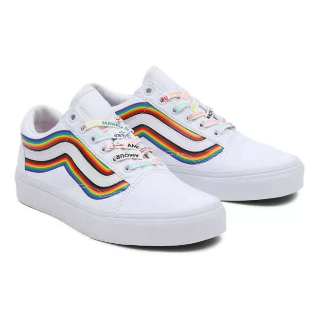 Vans old skool 2025 rainbow skate shoe womens