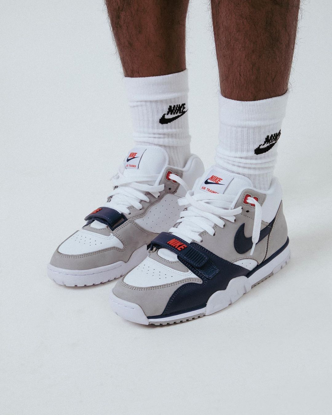 geloof Onvervangbaar dosis Nike Brings Back Another OG-like Air Trainer 1 Mid | Grailify