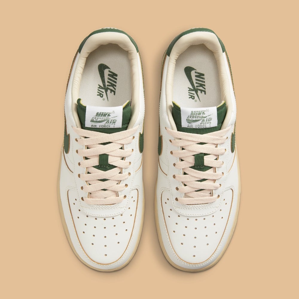 W Nike Air Force 1 '07 LV8 Vintage Gorge Green