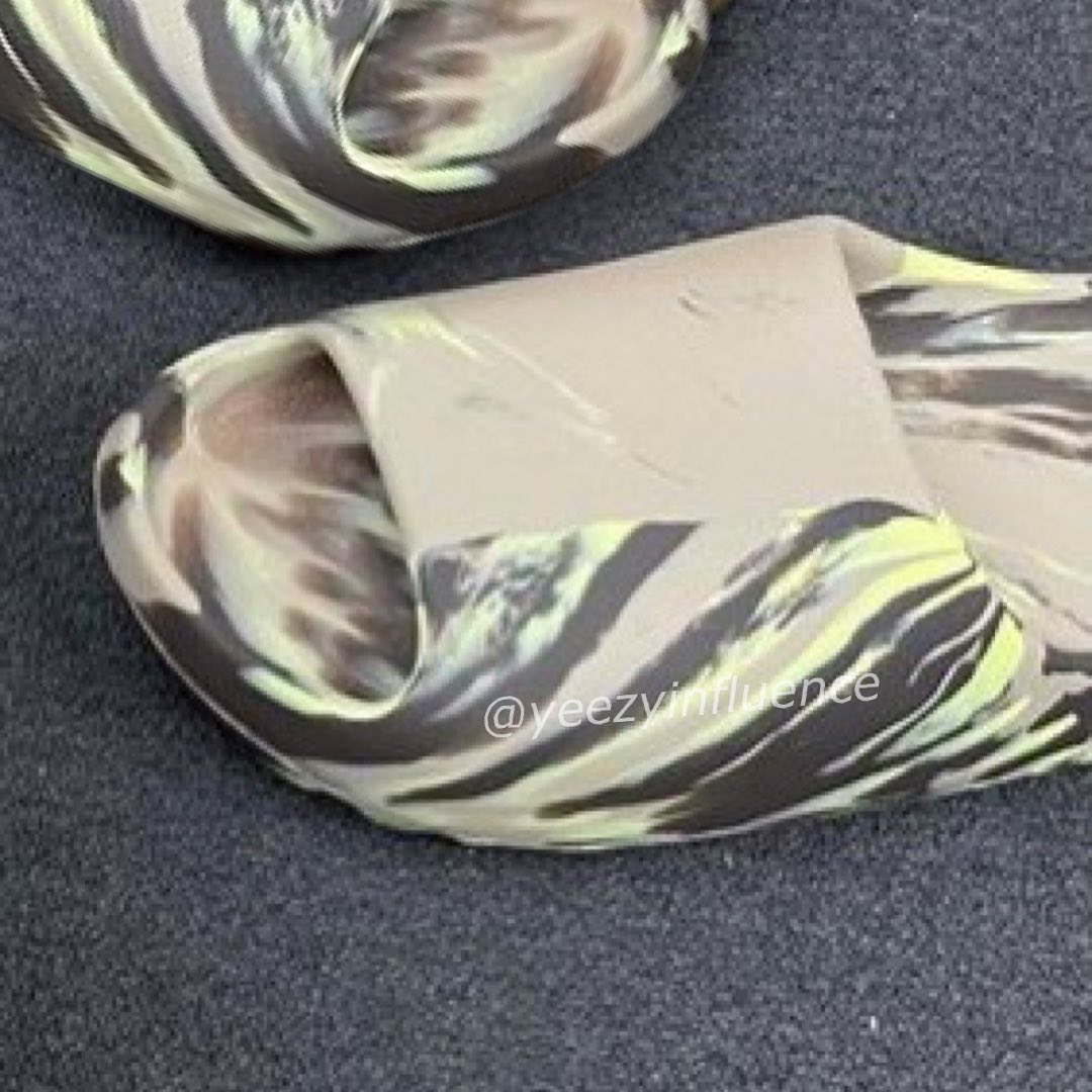 Yeezy slide online design