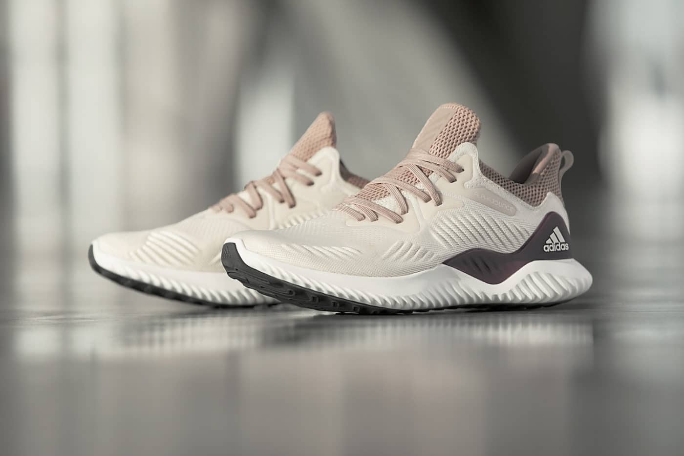 Neue Colorways des adidas AlphaBOUNCE Beyond Grailify