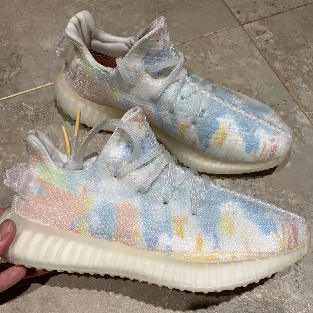 adidas yeezy boost 350 v2 multicolor