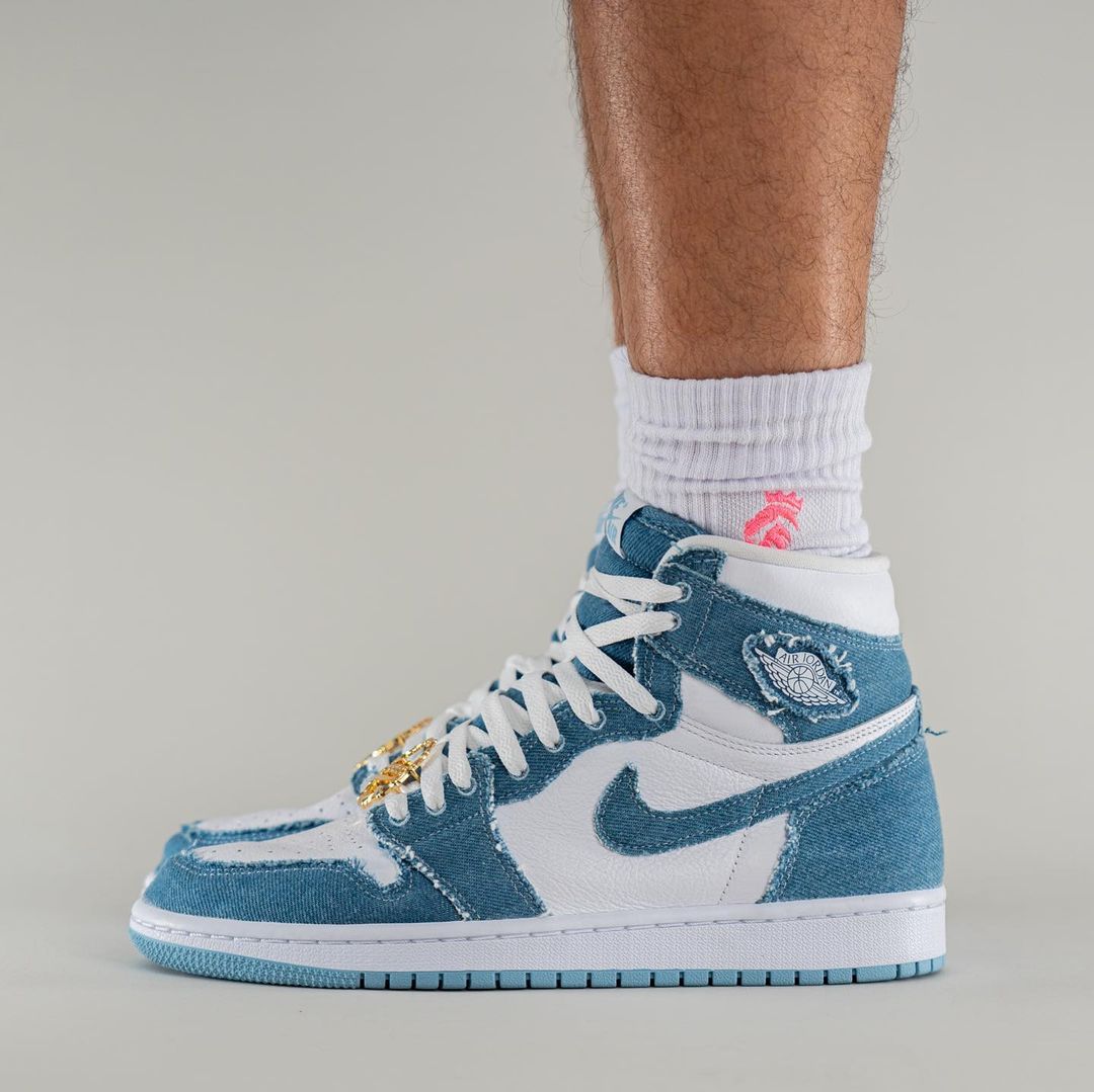 The Air Jordan 1 High OG WMNS The Air Jordan 1 High OG WMNS