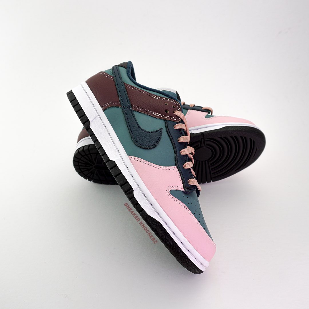 Nike hotsell dunks aqua