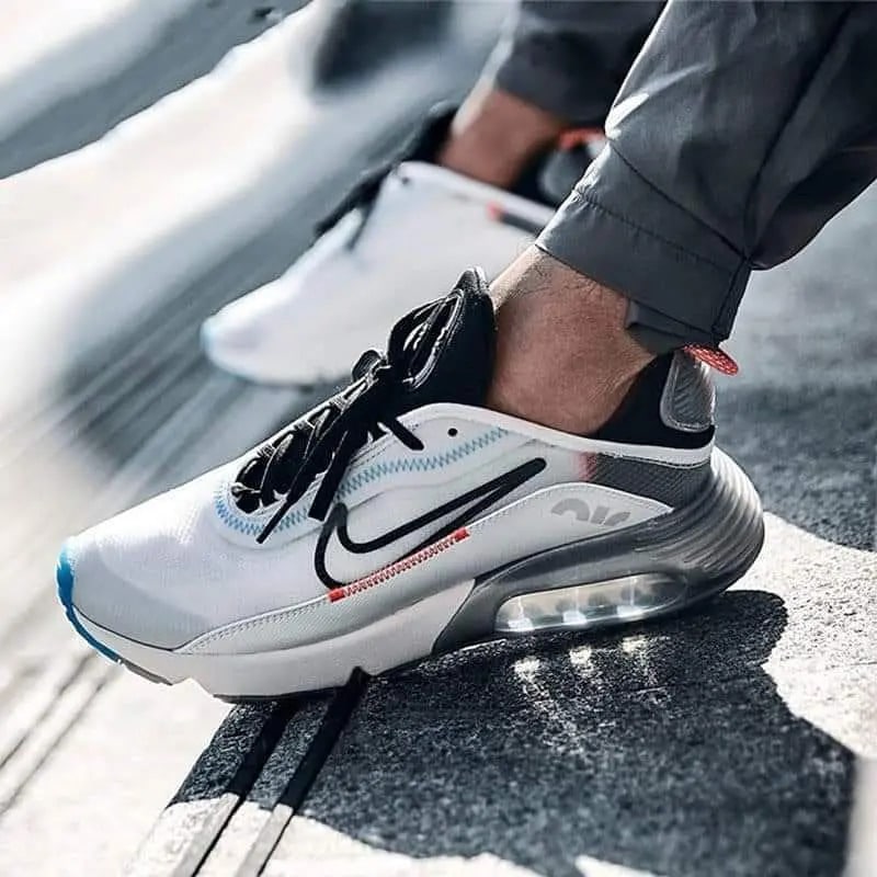 Air max 2025 2090 on feet