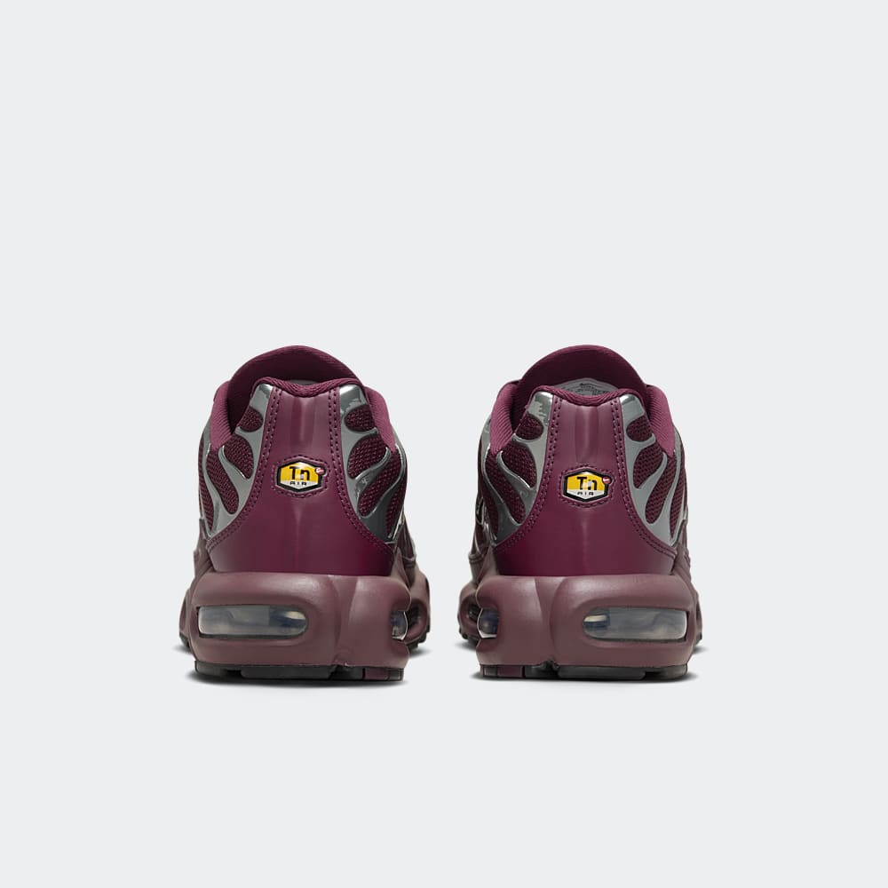 Nike Air Max Plus SE Night Maroon HJ9743 600 Grailify