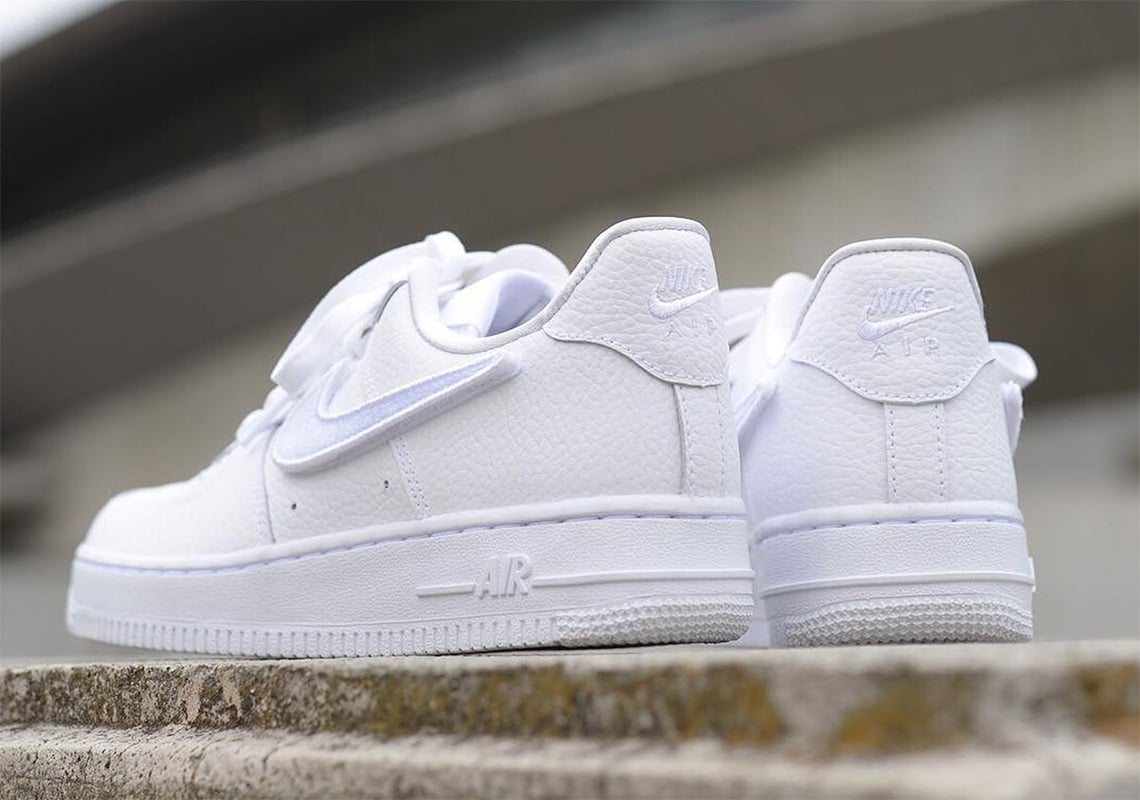 Air force 1 2025 klett logo damen